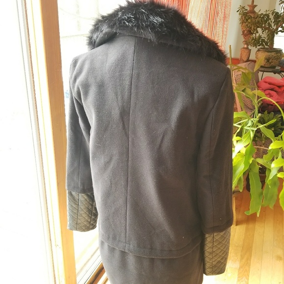 LF Faux fur black jacket with slanted zipper - Picture 4 of 6